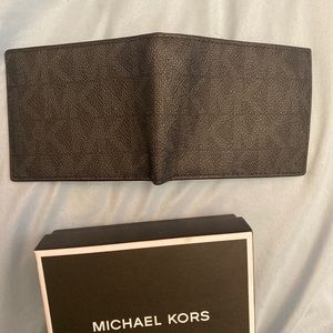 Michael Kors wallet